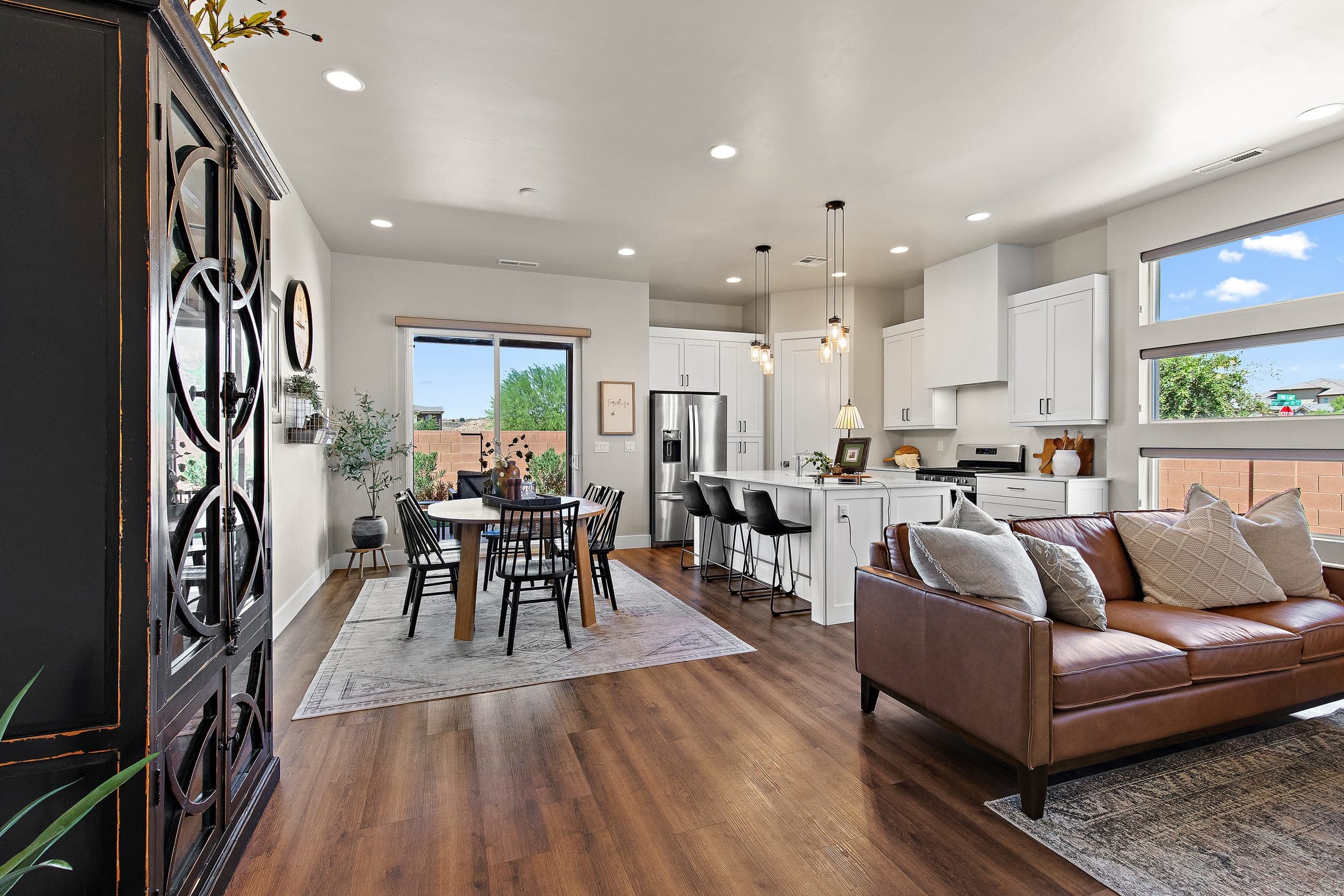 2802 East Church Oak Drive, photo 21